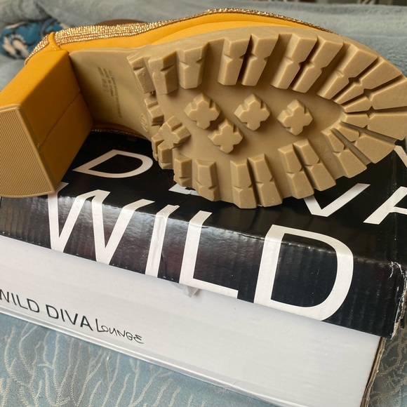 Camel Rhinestone High heeled boots - Picture 2 of 4